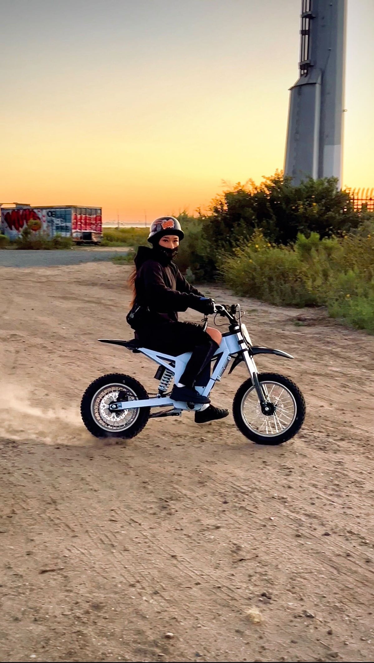 electric dirt bike