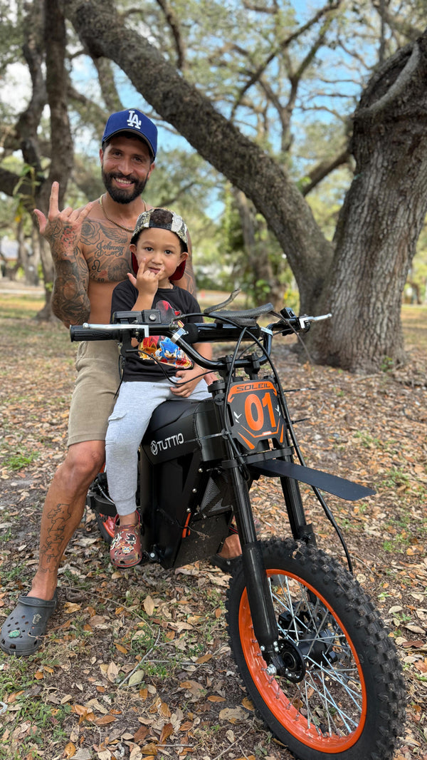 Putting our tuttio bike to work 🚴‍♂️🔥.Durable, fast, and ready for any ride!